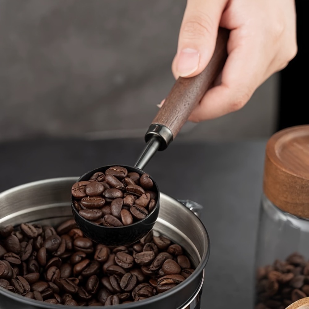 Kitchen Gadgets Under $25 - Colher de Café de Madeira de